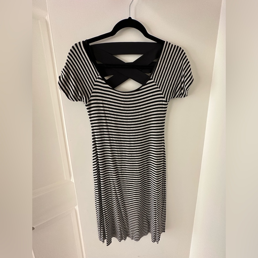 Light weight cotton dress. In great shape.
